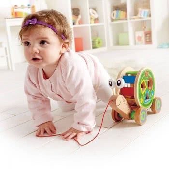 Hape Walk-A-Long Snail - Βόλτα Με Το Σαλιγκαράκι Και Μαθαίνω Τα Σχήματα - 5Τεμ. E0349 6943478008816