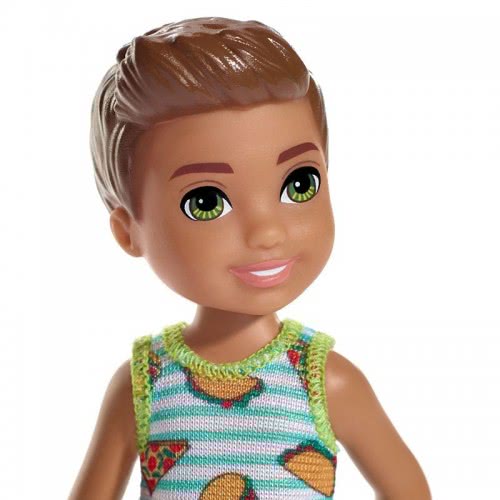 Mattel Barbie Club Chelsea: Μελαχρινό Αγοράκι Με Μπλουζάκι Σάντουϊτς DWJ33 / FXG78 887961691016