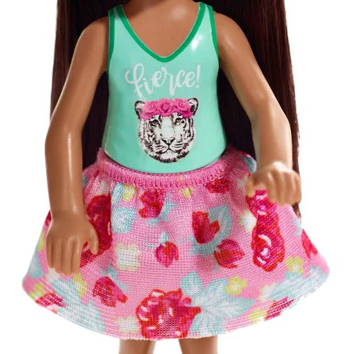 Mattel Barbie Club Chelsea: Μελαχρινό Κοριτσάκι Με Μπλουζάκι Τίγρης DWJ33 / FXG79 887961690972