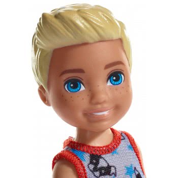 Mattel Barbie Club Chelsea: Ξανθό Αγοράκι Με Μπλουζάκι Κουταβάκι DWJ33 / FXG80 887961690989