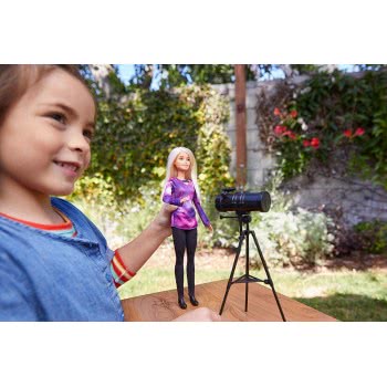 Mattel Barbie National Geographic Astrophysicist Doll, Multicolour GDM47 887961748017