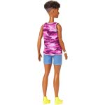 Mattel Barbie Fashionistas Κούκλα Με Κοντά Σγουρά Μαλλιά Μελαχρινή Σορτς Και Αξεσουάρ FBR37 / GHP98 887961799569