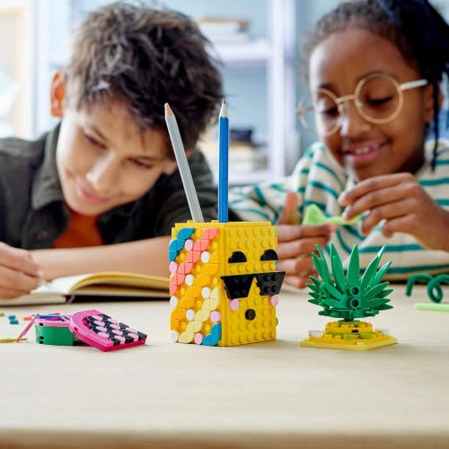 LEGO Dots Pineapple Pencil Holder 41906 5702016668650