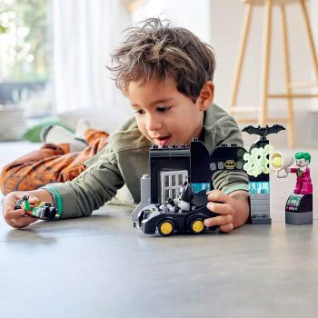 LEGO Duplo DC Batman Batcave With Batmobile And Joker Car Toy 10919 5702016618099