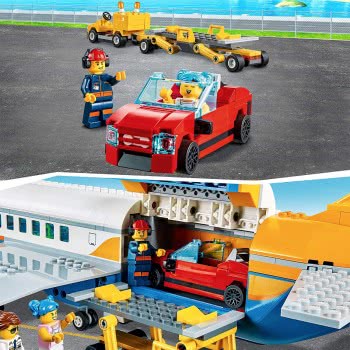 LEGO City Airport Passenger Airplane, Terminal & Truck Play Set 60262 5702016617962