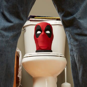 Hasbro Marvel Legends Deadpool Head Premium Interactive, Moving, Talking Electronic E6981 5010993697069