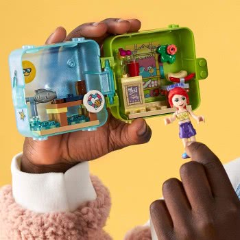 LEGO Friends Mia Summer Play Cube Series 3 Collectible Mini Set Travel Toy 41413 5702016618990