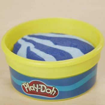Hasbro Play-Doh Wheels Fire Truck Toy With 5 Non-Toxic Colours E6103 5010993597338