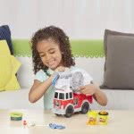 Hasbro Play-Doh Wheels Fire Truck Toy With 5 Non-Toxic Colours E6103 5010993597338