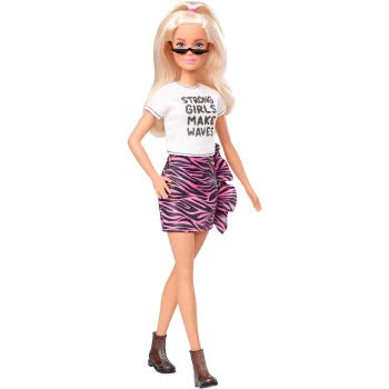 Mattel Barbie Fashionistas Doll Num 148 With Long White Blonde Hair Wearing Graphic T-Shirt FBR37 / GHW62 887961804294