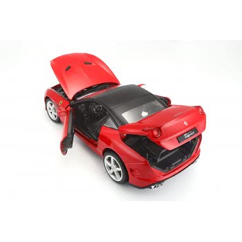 Bburago 1:18 Ferrari California T Closed Top 18/16003 4893993160037