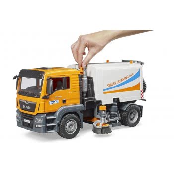 bruder Street Cleaner MAN TGS 03780 4001702037802