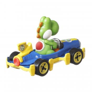Mattel Hot Wheels Super Mario Kart Diecast Yoshi From The Entertainer GBG25 / GLP39 887961847796