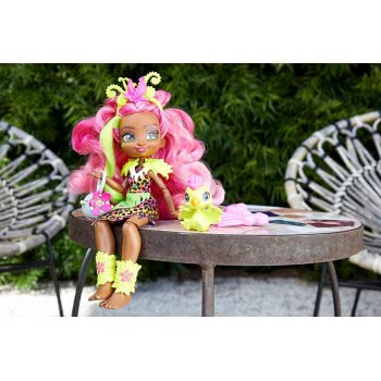 Mattel Cave Club Fernessa Κούκλα Με Δεινοσαυράκι Ptilly GNL82 / GNL85 887961873207