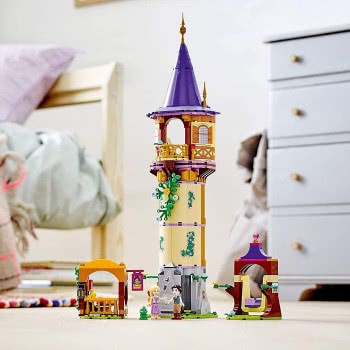 LEGO Disney Princess Rapunzel Tower Castle Playset With 2 Mini Dolls From Tangled Movie 43187 5702016907803