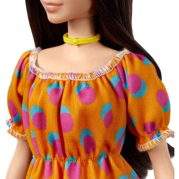 Mattel Barbie Fashionistas Original Μελαχρινή Κούκλα Με Φόρεμα Dotted Πορτοκαλί FBR37 / GRB52 887961900323
