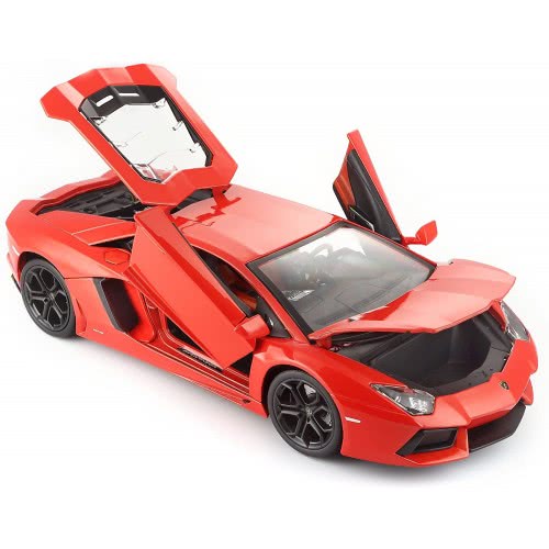 Bburago Tobar 1:18 Lamborghini Avendtador Lp700-4 18/11033 4893993110339