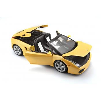 Bburago 1:18 Gold Lamborghini Gallardo Spyder 12016 4893993120161