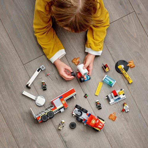 LEGO City Επιχειρησιακή Μονάδα Πυροσβεστικής 60282 5702016911558
