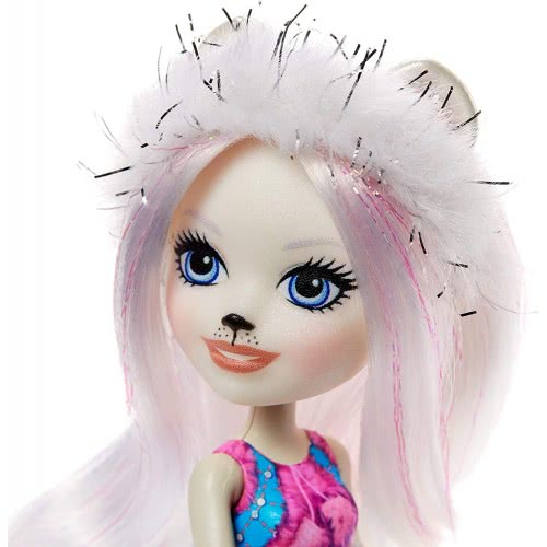 Mattel Enchantimals Family Toy Set, Pristina Polar Bear Small Doll (6-In) With 3 Animal Figures GJX43 / GJX47 887961819939