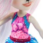 Mattel Enchantimals Family Toy Set, Pristina Polar Bear Small Doll (6-In) With 3 Animal Figures GJX43 / GJX47 887961819939