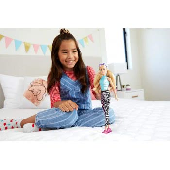 Mattel Barbie Fashionistas Doll 158 With Blonde Hair With Malibu Dress And Leggings FBR37 / GRB50 887961900224