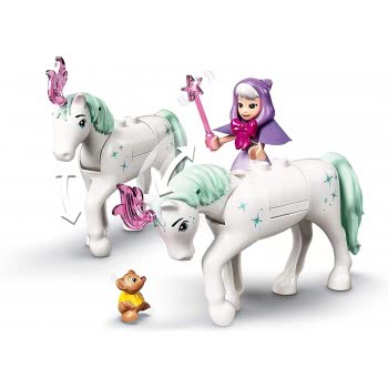 LEGO Disney Princess Cinderellas Royal Carriage Toy With 2 Mini Dolls And Horse Figures 43192 5702016916430