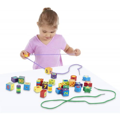 Melissa and Doug Lacing Beads In A Box 13775 000772137751