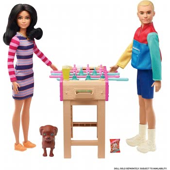 Mattel Barbie Έπιπλα Mini Playset Με Κατοικίδιο Σκυλάκι, Επιτραπέζιο Ποδοσφαιράκι Και Αξεσουάρ GRG75 / GRG77 887961903959