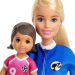 Mattel Barbie Soccer Coach Playset Σετ Αθλητικά Επαγγέλματα Με Ξανθιά Κούκλα Και Αξεσουάρ GLM53 / GLM47 887961845396