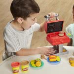 Hasbro Play-Doh Kitchen Creations Grill N Stamp Playset F0652 5010993786244