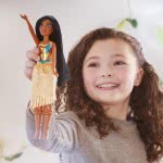 Hasbro Disney Princess Royal Shimmer Pocahontas Doll, Fashion Doll With Skirt And Accessories F0883 / F0904 5010993786152
