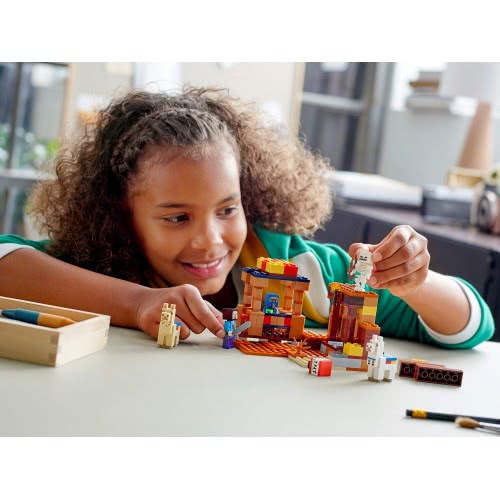 LEGO The Trading Post 21167 5702016913453