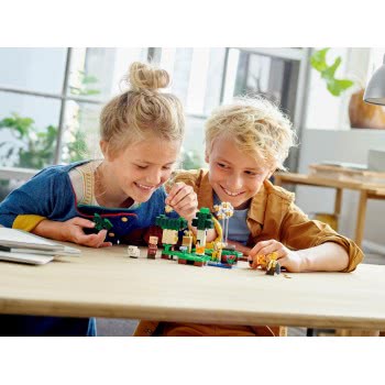 LEGO The Bee Farm 21165 5702016913774