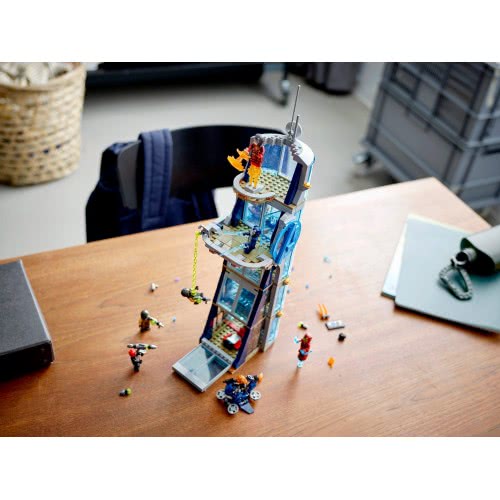 LEGO Avengers Tower Battle 76166 5702016761382