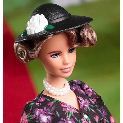 Mattel Eleanor Roosevelt Barbie Inspiring Women GTJ79 887961915921