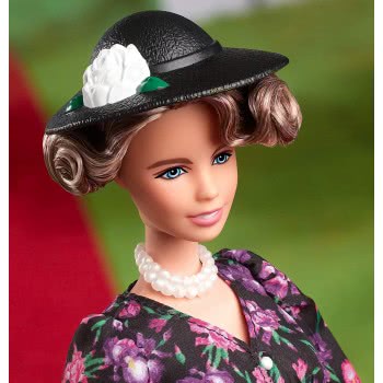 Mattel Eleanor Roosevelt Barbie Inspiring Women GTJ79 887961915921