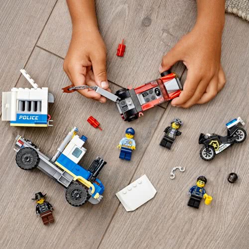 LEGO Easter Candle City Police Prisoner Transport 60276 