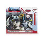 Mattel Λαμπάδα Disney Pixar Cars Rust-Eze Tune-Up Center Αγωνιστικό Συνεργείο GJW43 