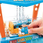 Mattel Easter Candle Disney Pixar Cars Color Change Dinoco Car Wash Car Vehicle Playset, 23 Pieces GTK91 