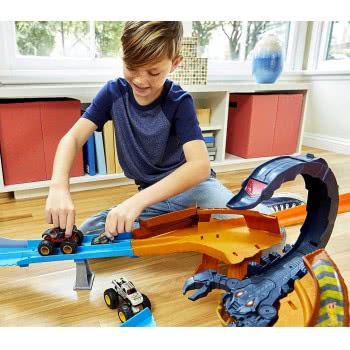 Mattel Easter Candle Hot Wheels Monster Trucks F2020 Tv Driver Playset GNB05 