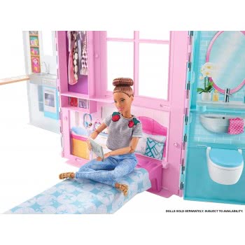 Mattel Λαμπάδα Barbie Νέο Σπιτάκι - Βαλιτσάκι FXG54 