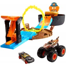 Mattel Hot Wheels Monster Trucks Stunt Tire Play Set GVK48 887961928433