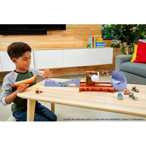 Mattel Hot Wheels Mario Kart Track Set Assortment 4 Different Tracks With Mario Kart 1:64 Scale Vehicles And Nemesis GCP26 / GNM