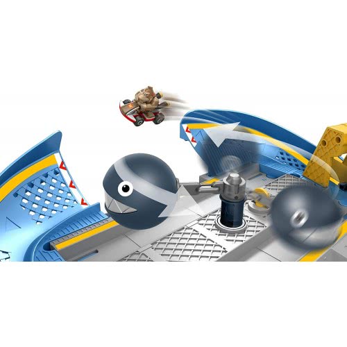 Mattel Hot Wheels Mario Kart Track Set Assortment 4 Different Tracks With Mario Kart 1:64 Scale Vehicles And Nemesis GCP26 / GKY