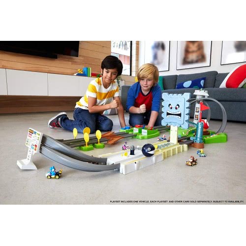 Mattel Hot Wheels Mario Kart Track Set Assortment 4 Different Tracks With Mario Kart 1:64 Scale Vehicles And Nemesis GCP26 / GKY