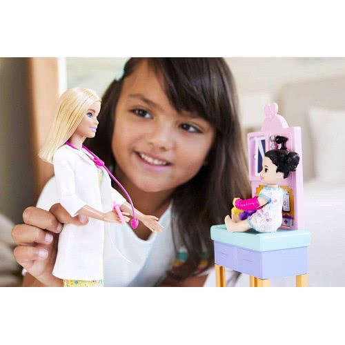Mattel Barbie Σετ Επαγγέλματα Με Παιδάκια Και Ζωάκια - Κούκλα Παιδίατρος Ξανθιά DHB63 / GTN51 887961918625