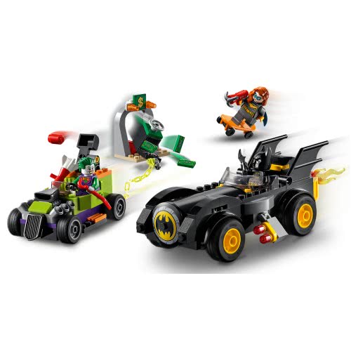 LEGO Batman Έναντι Του Joker: Chase Batmobile 76180 5702016912975