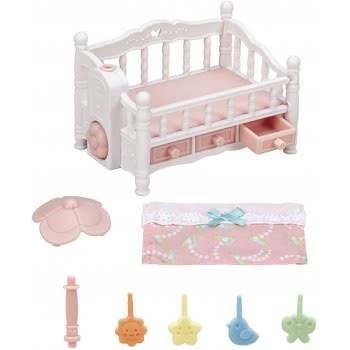 Epoch Sylvanian Families: Crib With Mobile 5534 5054131055342