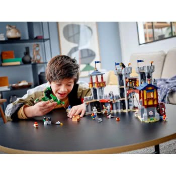 LEGO Creator 3-In-1 Medieval Castle 31120 5702016914528